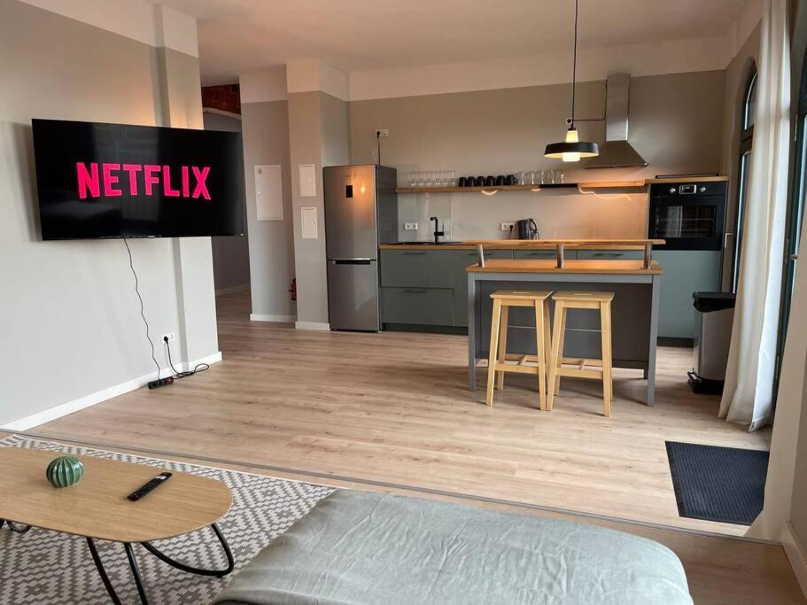 Loft 7 15Min Hbf 2Br Smart Tv Wifi Apartment Leipzig Bagian luar foto