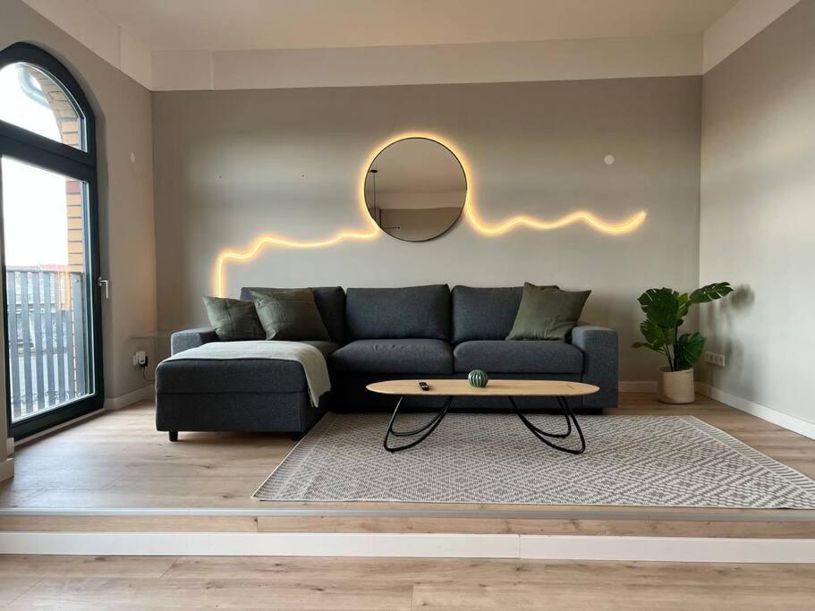 Loft 7 15Min Hbf 2Br Smart Tv Wifi Apartment Leipzig Bagian luar foto