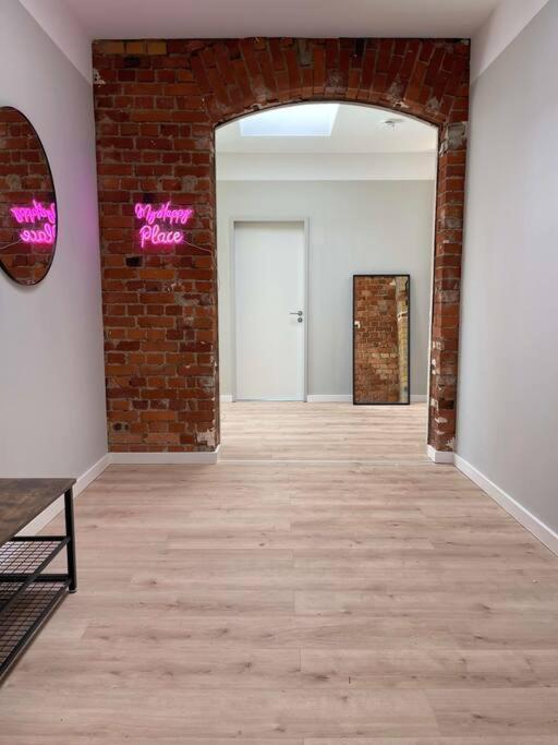 Loft 7 15Min Hbf 2Br Smart Tv Wifi Apartment Leipzig Bagian luar foto