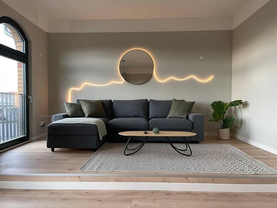 Loft 7 15Min Hbf 2Br Smart Tv Wifi Apartment Leipzig Bagian luar foto